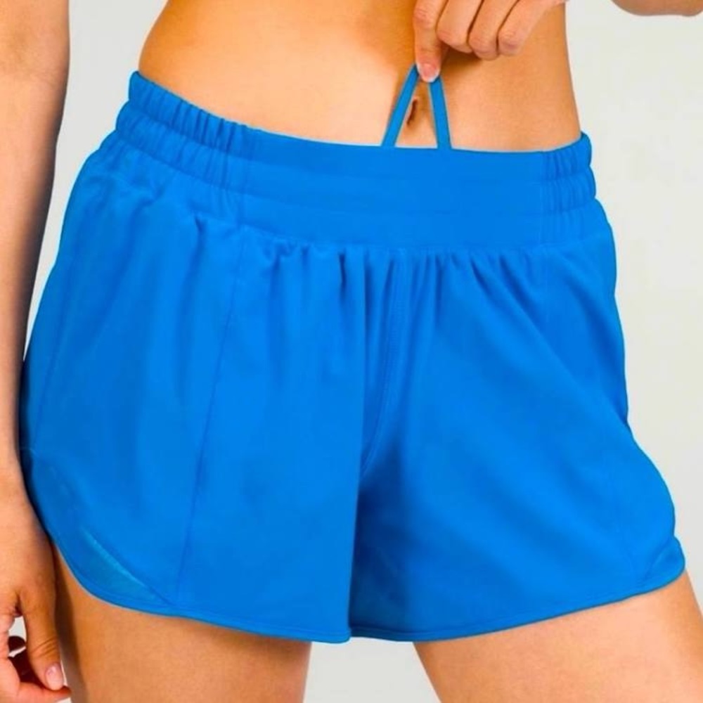 COPY - Lululemon Poolside LR Hotty Hot Shorts 4in